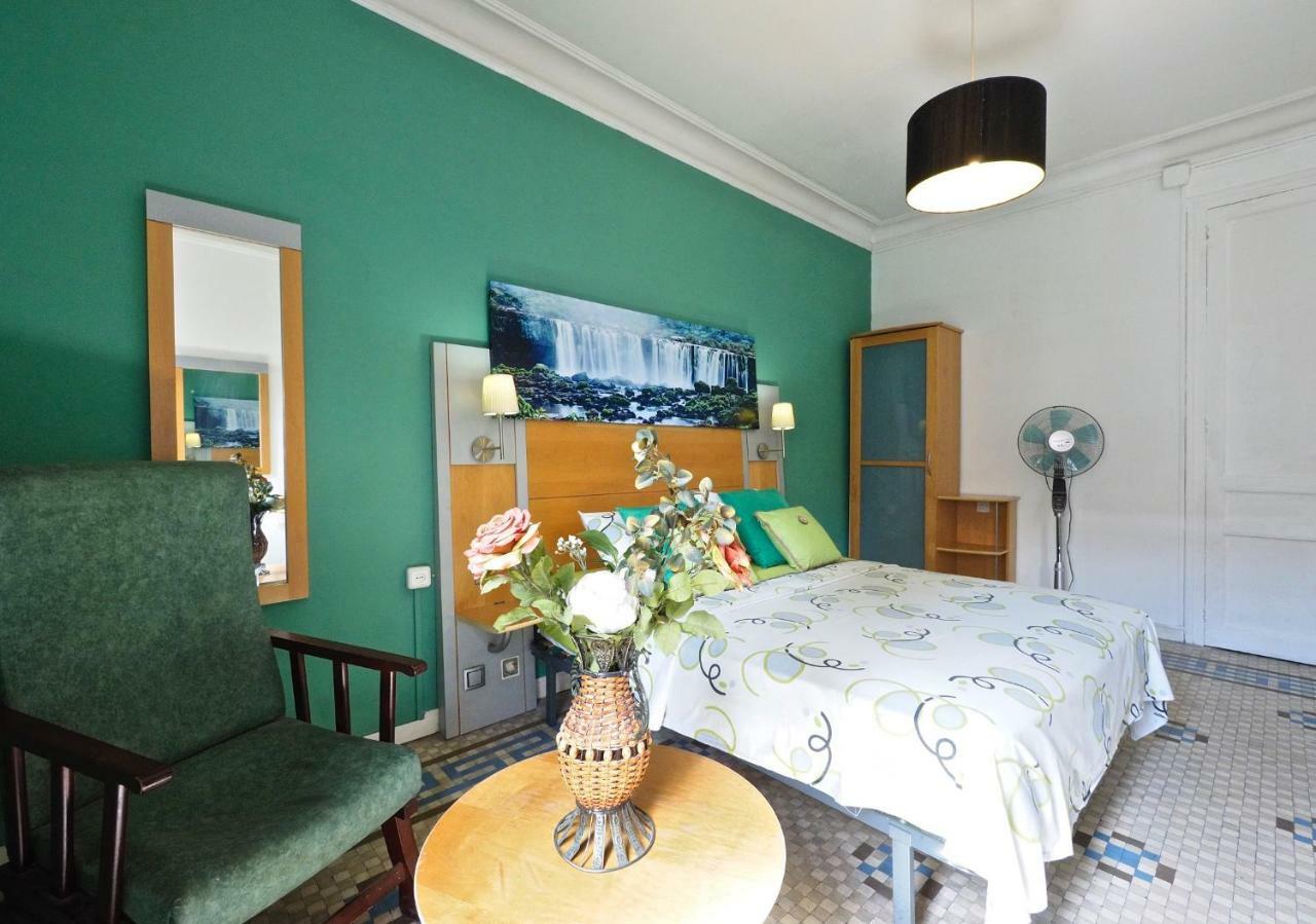 バルセロナCasa Mariaアパートメント エクステリア 写真